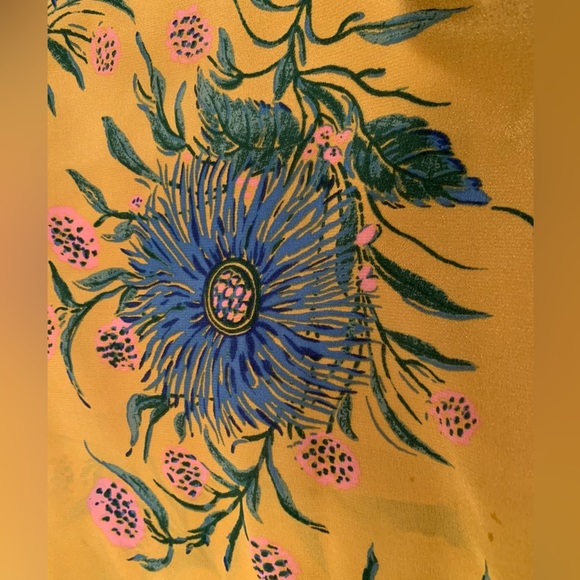 NWT Madewell 💯% Silk Yellow & Blue Floral Midi Skirt Side Slits with Buttons 10 - Picture 3 of 6